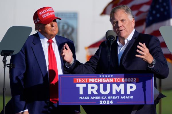 Trump and Mike Rogers